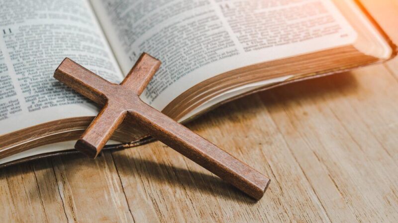 Cytaty z Biblii – inspirujące myśli na co dzień