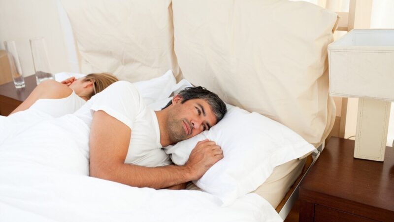 Sennik porażenie pradem – znaczenie lęku i kontroli