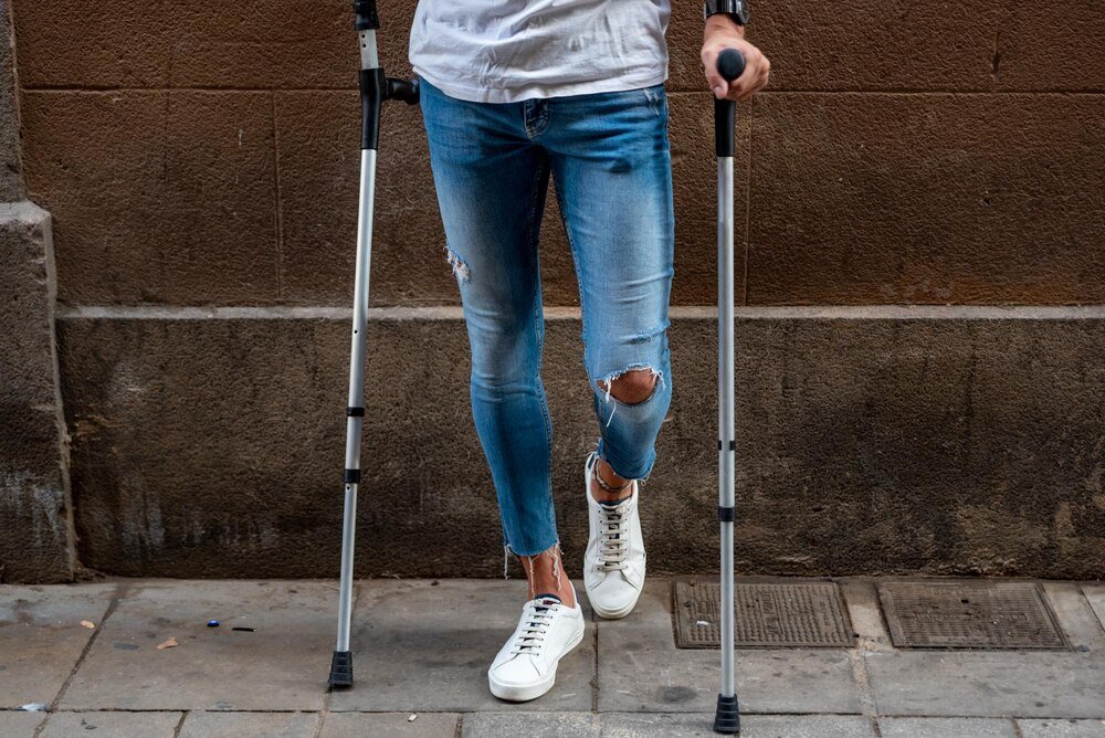 Sennik złamana noga – znaczenie i możliwe ostrzeżenia