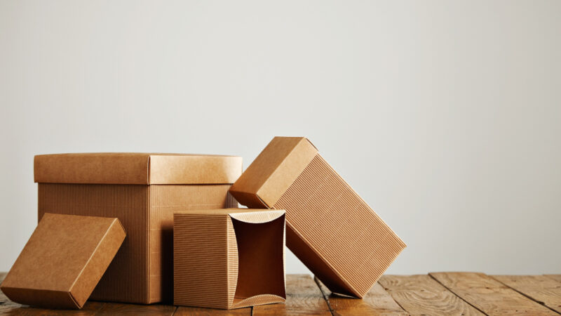 Małe, średnie czy duże kartony – jak dobrać odpowiednie pudełko do pakowania?