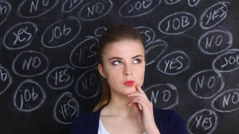 Co to znaczy side eye w języku potocznym?