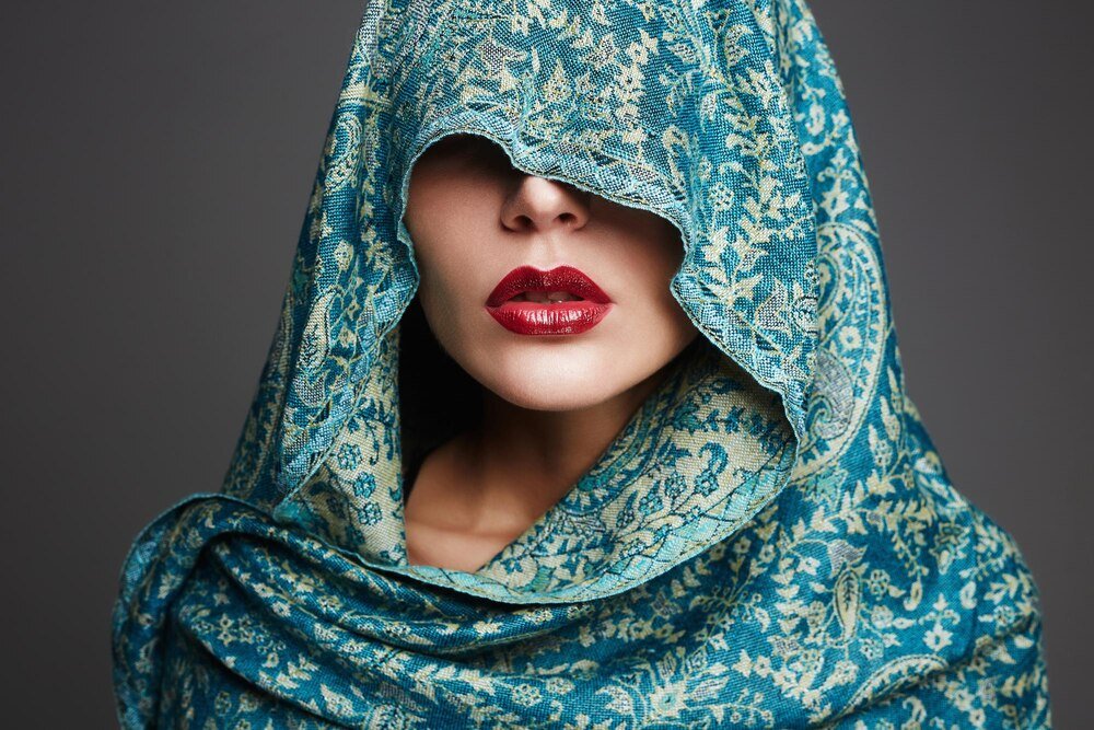 Pashmina – co to jest i czym się wyróżnia?