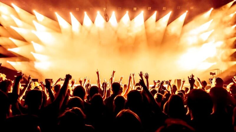 Ile trwa koncert Rammstein?